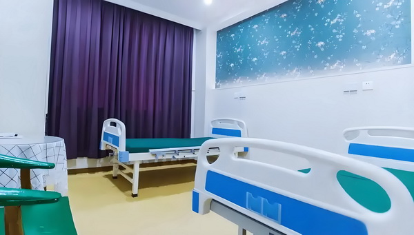 怎样积分落户深圳_程潇曾确诊精神疾病与梁朝伟传闻早真相大白 地点某公下光路寓楼在曙